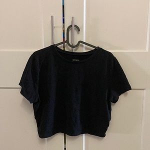 Wild fable black crop